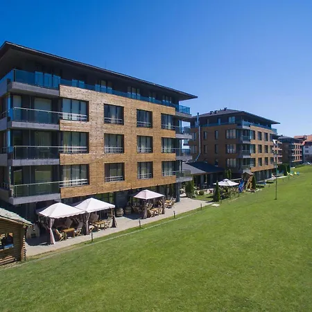 Cornelia Deluxe Apartmanhotel Banszko