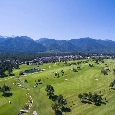 Cornelia Deluxe Apartmanhotel