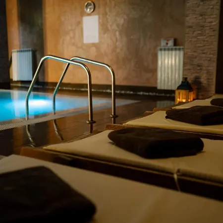 Cornelia Deluxe Banszko