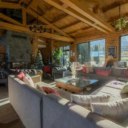 Apartmanhotel Cornelia Deluxe