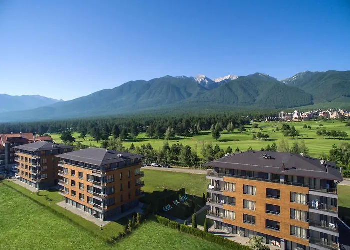 Cornelia Deluxe 4* Банско