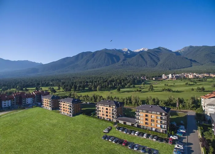 Cornelia Deluxe Lägenhetshotell Bansko