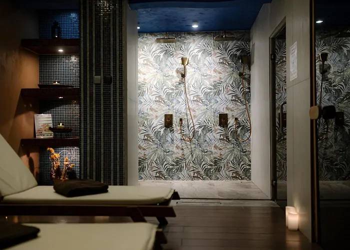 Апартхотел Cornelia Deluxe