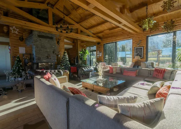 Апартхотел Cornelia Deluxe