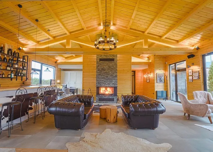 Cornelia Deluxe Lägenhetshotell 4*